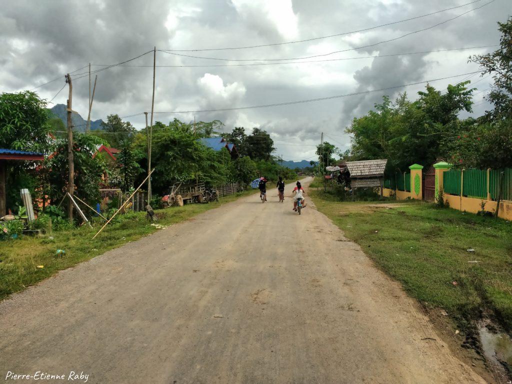 Sur la route vers Konglor Cave