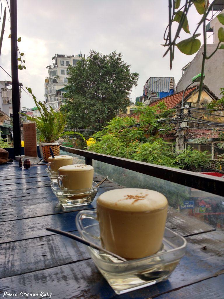 Retour à Hanoi avec un Egg coffee