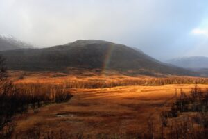 arc en ciel senja norvège ambiance nordique