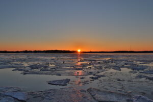 Lever de soleil sur Helsinki (Finlande)