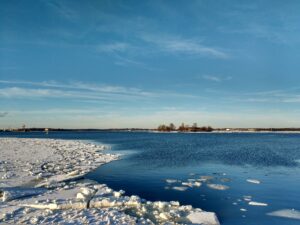 Mer gelée du golfe de Finlande, face à Helsinki