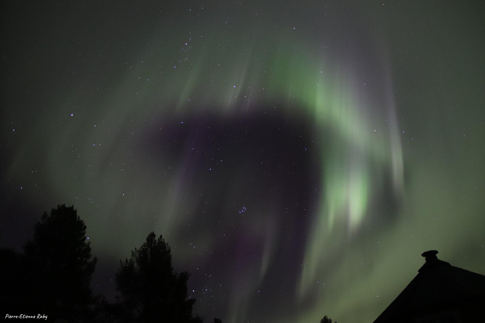 Aurore boréale dans le nord de la Suède